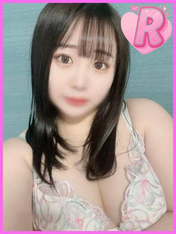 彩瑚(さんご)さん(22)