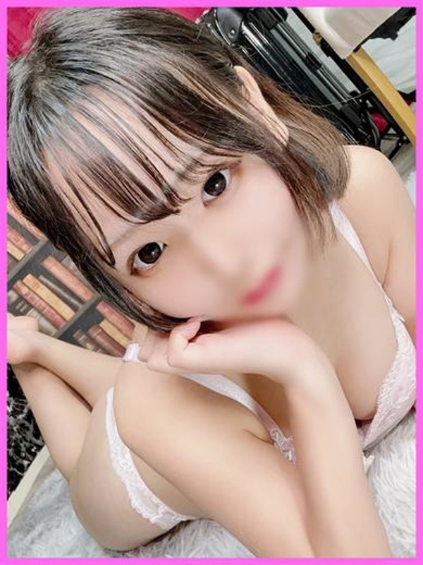 真心(まみ)さん(21)